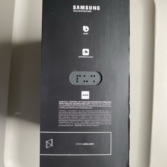 Samsung AKG N700  NCM2 Wireless Headphones (New) - Picture 2 of 6